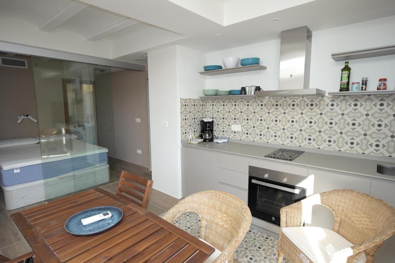 AR28-2, Bonito apartamento en primera línea Villajoyosa Exterior foto
